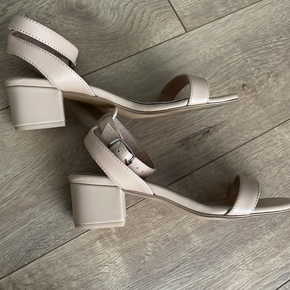 J. Jill light pink/cream shoes - Picture 7 of 10